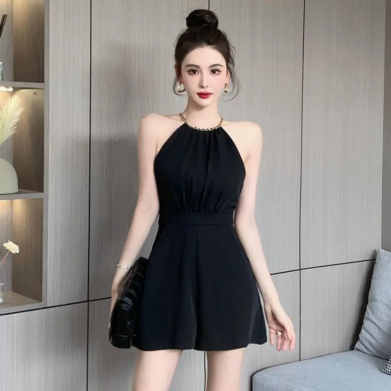 Cool White Woman Shorts Office - Summer Clothing Trends 2025 のレビューと価格