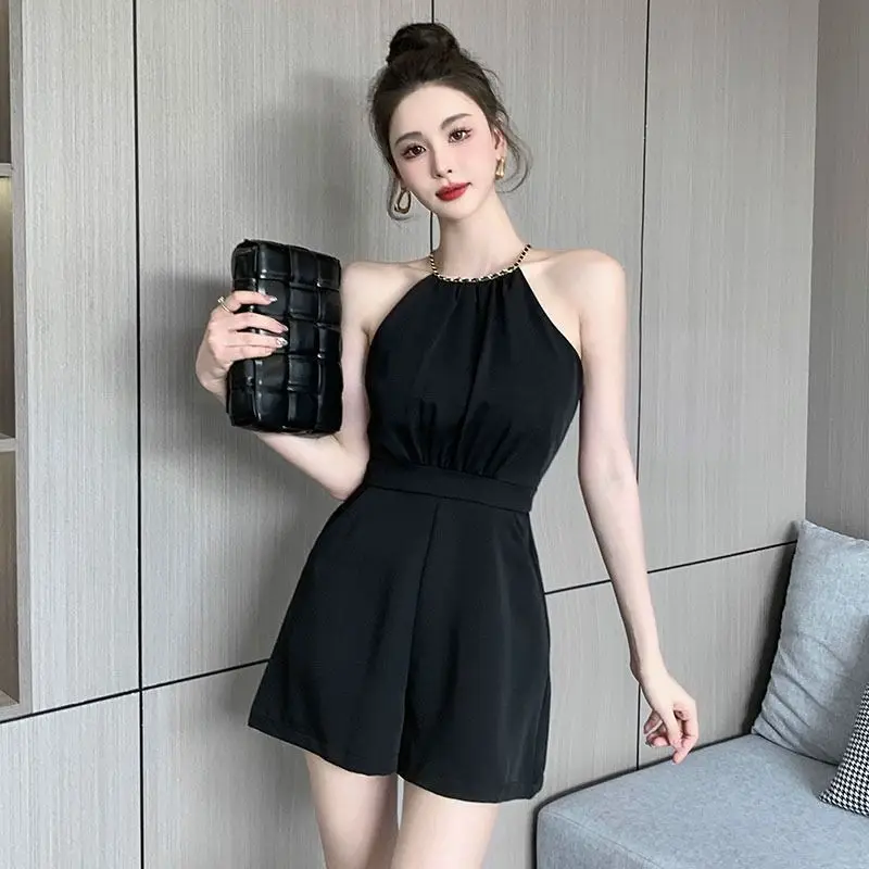 Cool White Woman Shorts Office - Summer Clothing Trends 2025 のレビューと価格