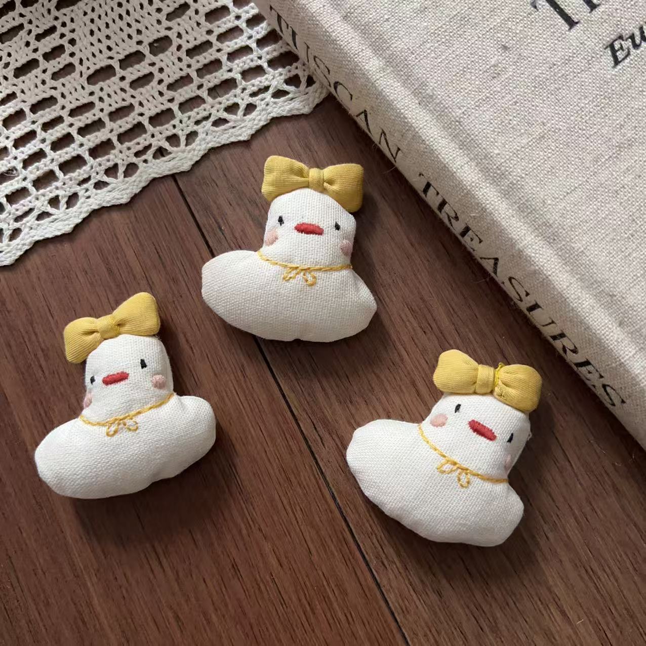 Cute Stuffed Fabric Little Yel - Summer Duck Clothing のレビューと価格