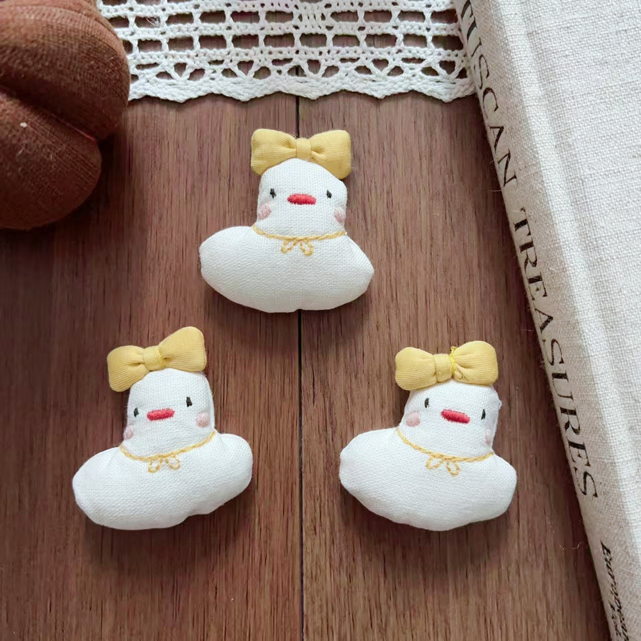 Cute Stuffed Fabric Little Yel - Summer Duck Clothing のレビューと価格