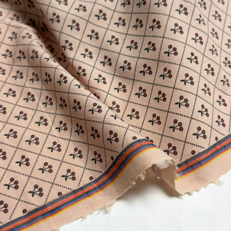 Bare Pink Check Cherry 100%Cot - Summer Clothing Material のレビューと価格